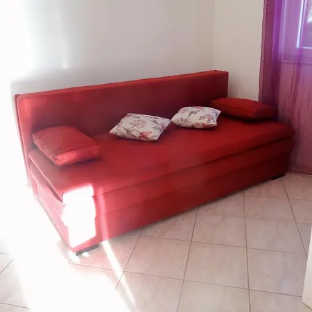 Businci 7560b Apartman Okrug Gornji