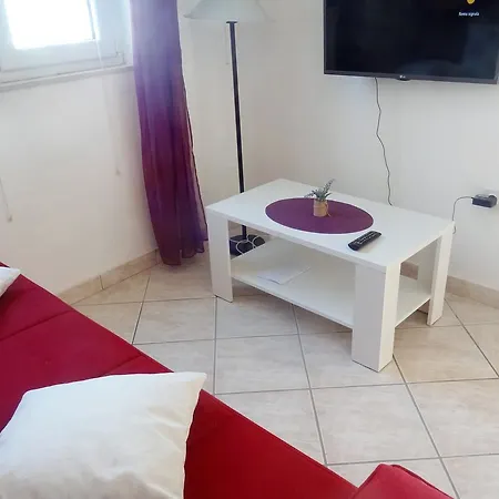 Businci 7560b Apartman